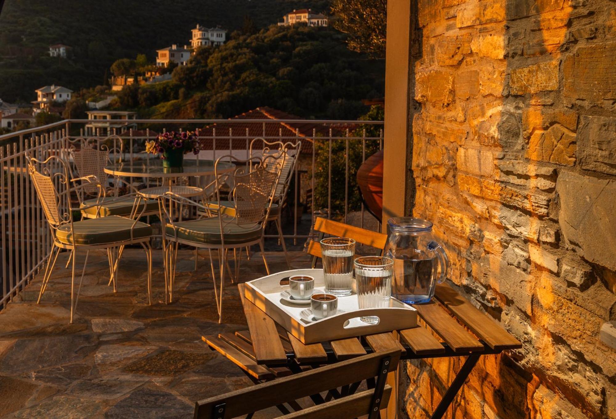 Με Θέα Το Ηλιοβασιλεμα 2 Villa Afissos Bagian luar foto