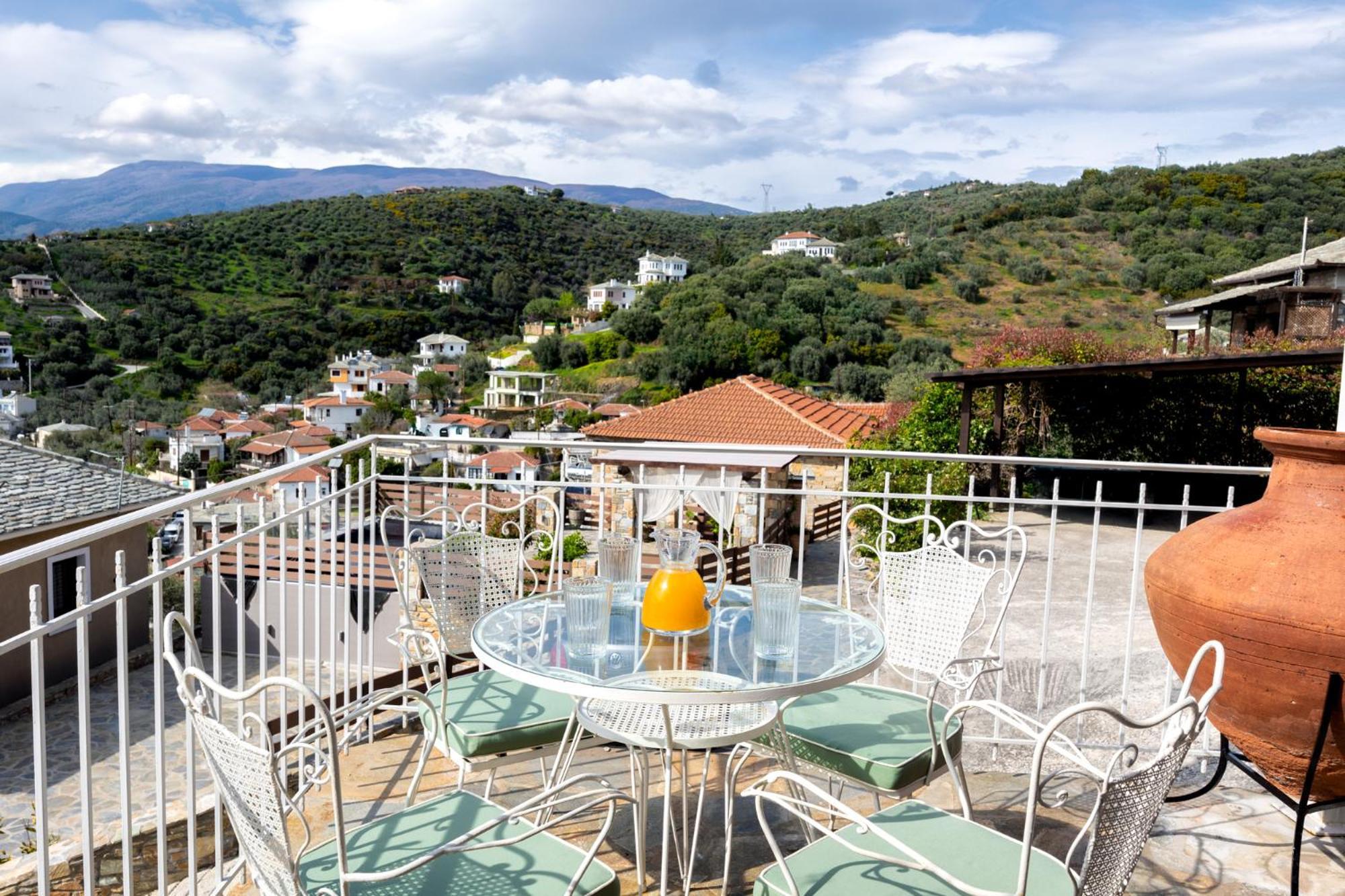 Με Θέα Το Ηλιοβασιλεμα 2 Villa Afissos Bagian luar foto